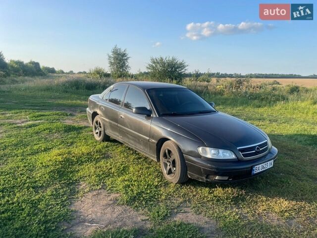 Черный Опель Омега, объемом двигателя 2.2 л и пробегом 336 тыс. км за 2500 $, фото 1 на Automoto.ua