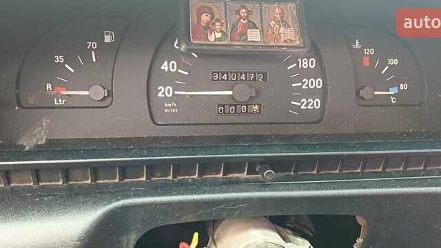 Чорний Опель Омега, об'ємом двигуна 2 л та пробігом 300 тис. км за 800 $, фото 1 на Automoto.ua