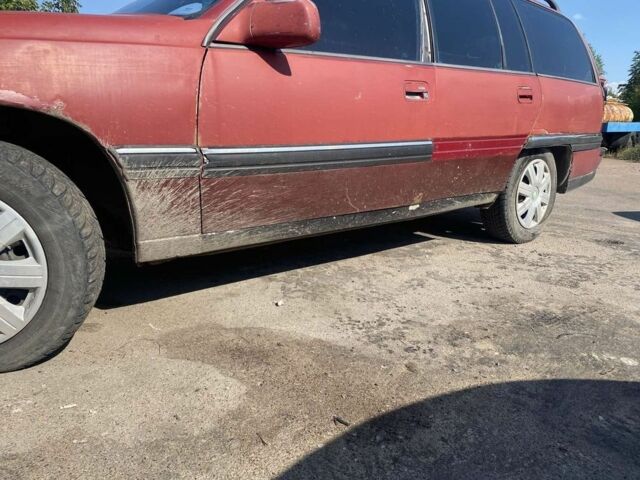 Черный Опель Омега, объемом двигателя 2 л и пробегом 300 тыс. км за 1000 $, фото 1 на Automoto.ua