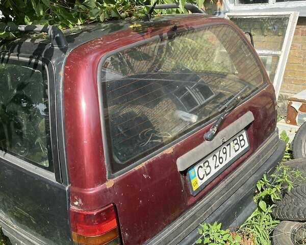 Черный Опель Омега, объемом двигателя 1.98 л и пробегом 300 тыс. км за 500 $, фото 1 на Automoto.ua