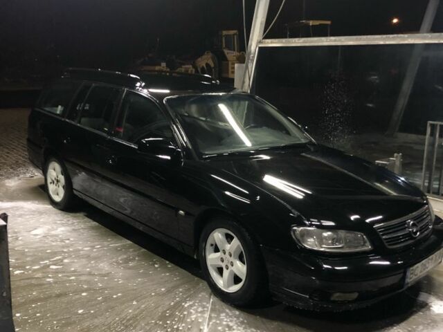 Чорний Опель Омега, об'ємом двигуна 2.2 л та пробігом 300 тис. км за 2500 $, фото 1 на Automoto.ua