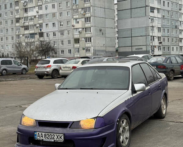 Фиолетовый Опель Омега, объемом двигателя 3 л и пробегом 361 тыс. км за 1999 $, фото 1 на Automoto.ua
