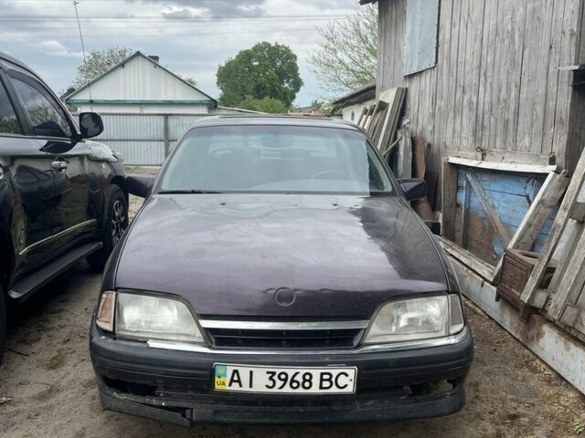 Фиолетовый Опель Омега, объемом двигателя 2 л и пробегом 400 тыс. км за 380 $, фото 1 на Automoto.ua