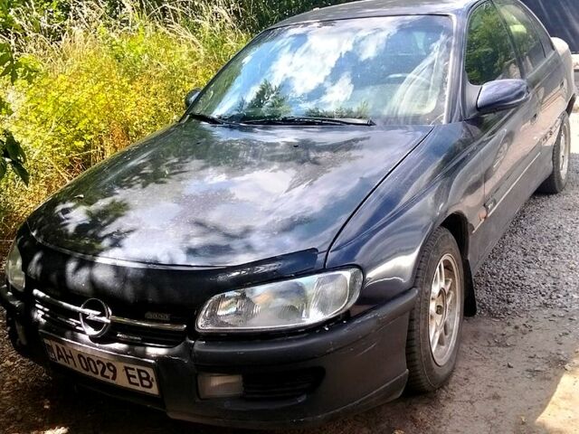 Фиолетовый Опель Омега, объемом двигателя 2 л и пробегом 300 тыс. км за 1800 $, фото 1 на Automoto.ua