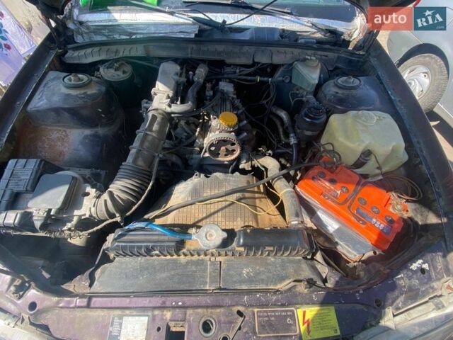 Фиолетовый Опель Омега, объемом двигателя 2 л и пробегом 400 тыс. км за 850 $, фото 1 на Automoto.ua