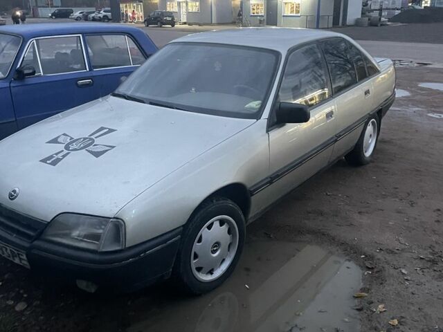 Коричневый Опель Омега, объемом двигателя 2 л и пробегом 270 тыс. км за 850 $, фото 1 на Automoto.ua