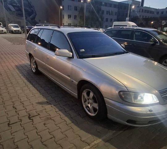 Коричневий Опель Омега, об'ємом двигуна 2.2 л та пробігом 390 тис. км за 2000 $, фото 1 на Automoto.ua