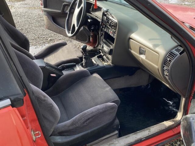 Червоний Опель Омега, об'ємом двигуна 1.8 л та пробігом 300 тис. км за 400 $, фото 1 на Automoto.ua