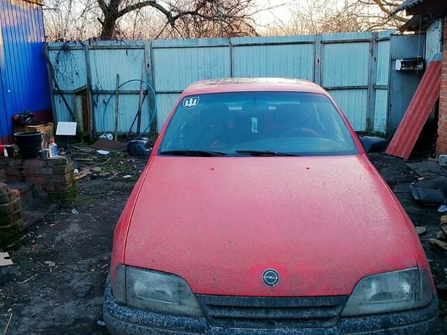 Красный Опель Омега, объемом двигателя 1.8 л и пробегом 0 тыс. км за 600 $, фото 1 на Automoto.ua