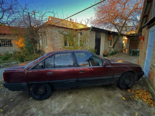 Красный Опель Омега, объемом двигателя 2 л и пробегом 280 тыс. км за 25000 $, фото 1 на Automoto.ua