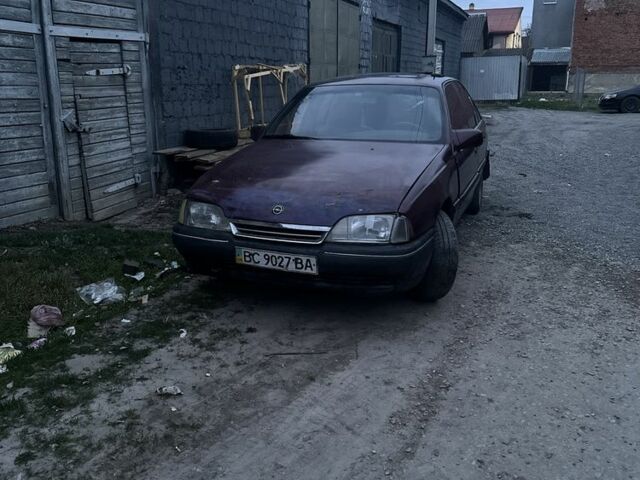 Красный Опель Омега, объемом двигателя 2 л и пробегом 3 тыс. км за 1280 $, фото 1 на Automoto.ua