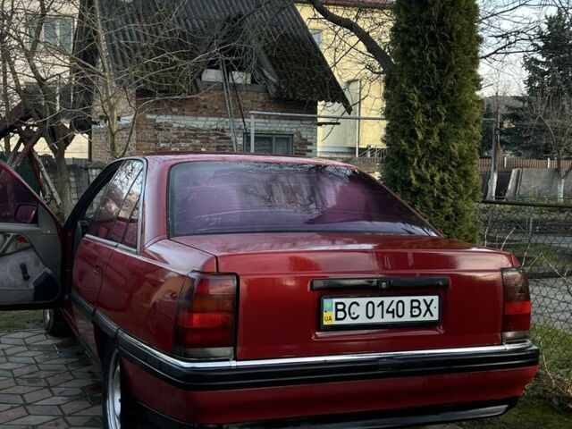 Красный Опель Омега, объемом двигателя 2 л и пробегом 350 тыс. км за 999 $, фото 1 на Automoto.ua