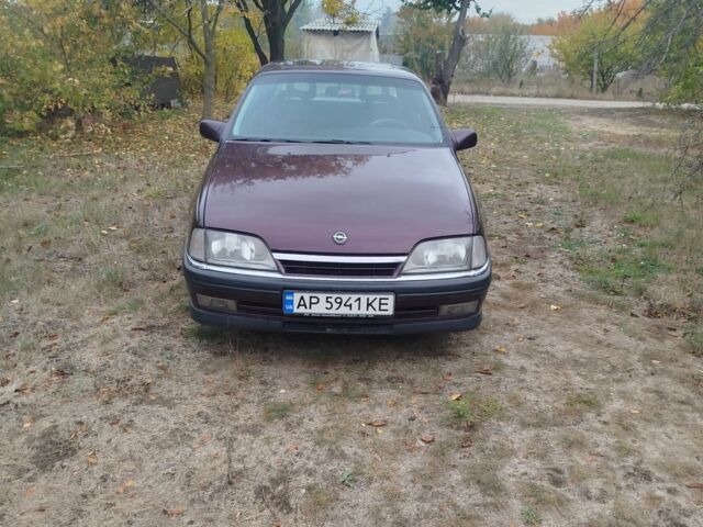 Красный Опель Омега, объемом двигателя 2 л и пробегом 224 тыс. км за 1500 $, фото 1 на Automoto.ua