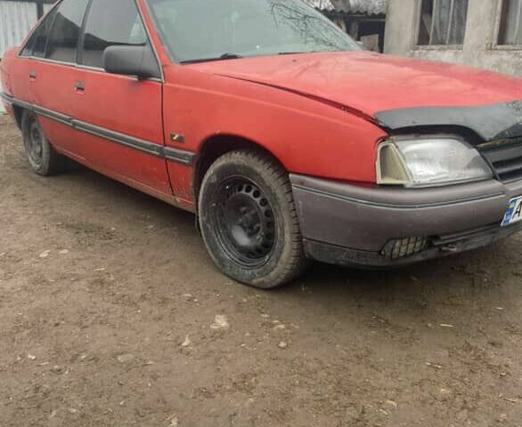 Червоний Опель Омега, об'ємом двигуна 1.8 л та пробігом 255 тис. км за 349 $, фото 1 на Automoto.ua