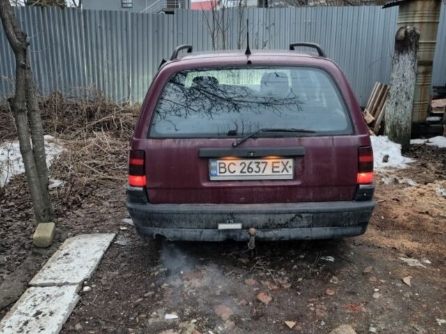 Красный Опель Омега, объемом двигателя 2 л и пробегом 307 тыс. км за 580 $, фото 1 на Automoto.ua