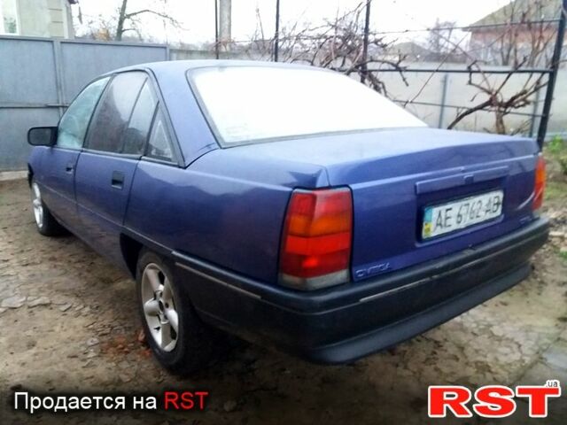 Опель Омега, объемом двигателя 1.8 л и пробегом 200 тыс. км за 1800 $, фото 1 на Automoto.ua