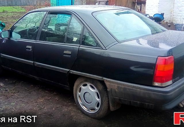 Опель Омега, об'ємом двигуна 2 л та пробігом 300 тис. км за 1199 $, фото 1 на Automoto.ua