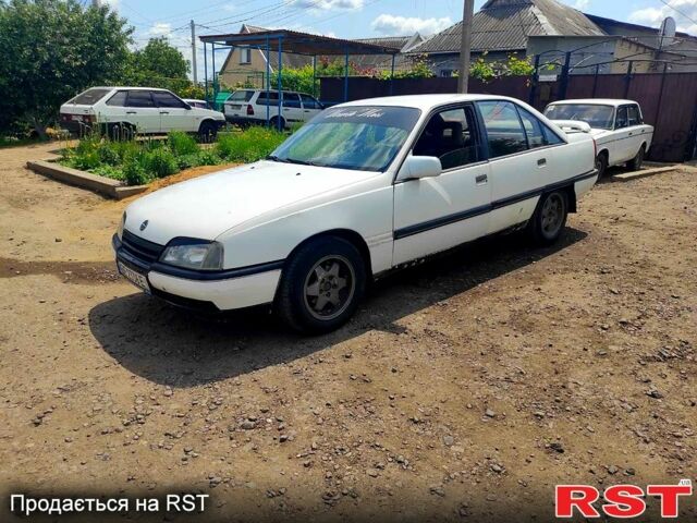 Опель Омега, объемом двигателя 1.8 л и пробегом 255 тыс. км за 1000 $, фото 1 на Automoto.ua