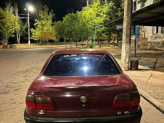 Опель Омега, объемом двигателя 3 л и пробегом 0 тыс. км за 2000 $, фото 1 на Automoto.ua