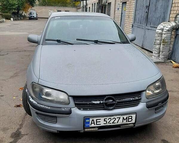 Опель Омега, об'ємом двигуна 2 л та пробігом 600 тис. км за 1750 $, фото 1 на Automoto.ua