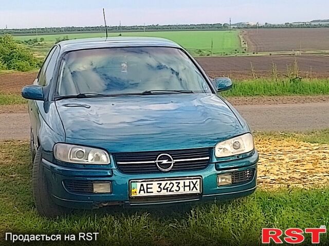 Опель Омега, объемом двигателя 3 л и пробегом 300 тыс. км за 2500 $, фото 1 на Automoto.ua