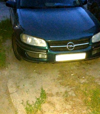 Опель Омега, объемом двигателя 2 л и пробегом 0 тыс. км за 1200 $, фото 1 на Automoto.ua
