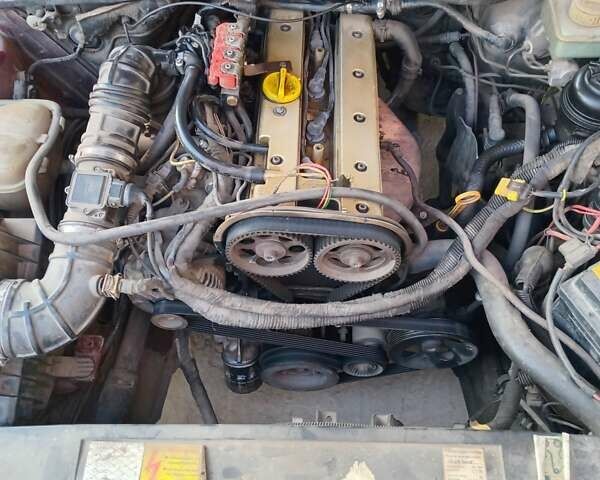 Опель Омега, объемом двигателя 2 л и пробегом 414 тыс. км за 2200 $, фото 1 на Automoto.ua