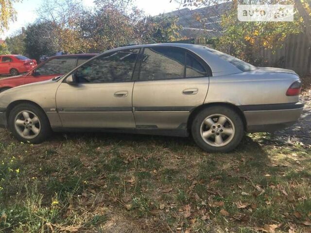 Опель Омега, объемом двигателя 2 л и пробегом 300 тыс. км за 2000 $, фото 1 на Automoto.ua