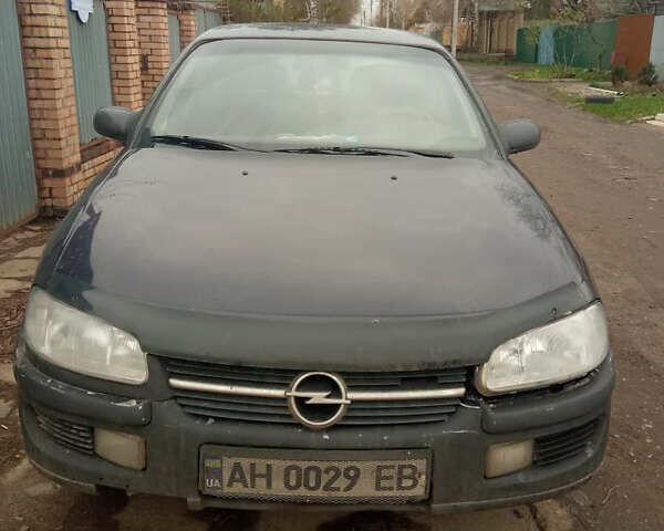 Опель Омега, объемом двигателя 2 л и пробегом 263 тыс. км за 1704 $, фото 1 на Automoto.ua