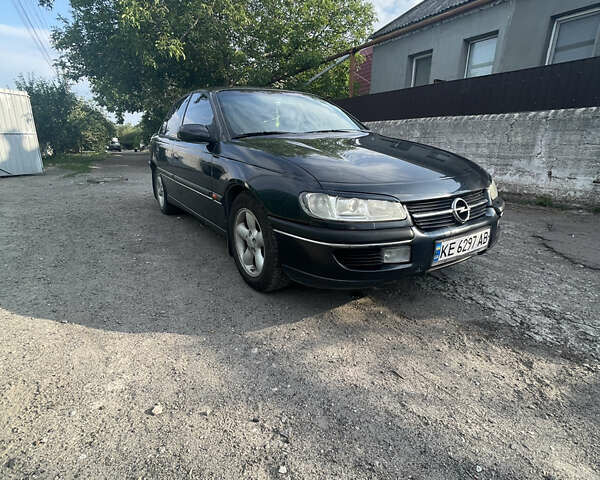 Опель Омега, объемом двигателя 2 л и пробегом 471 тыс. км за 2300 $, фото 1 на Automoto.ua