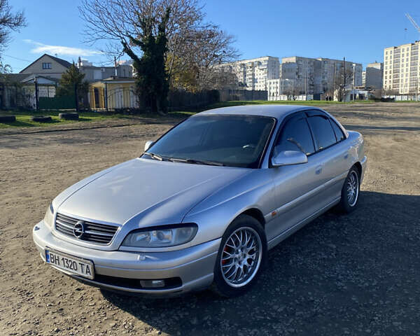Опель Омега, объемом двигателя 2.2 л и пробегом 287 тыс. км за 3500 $, фото 1 на Automoto.ua