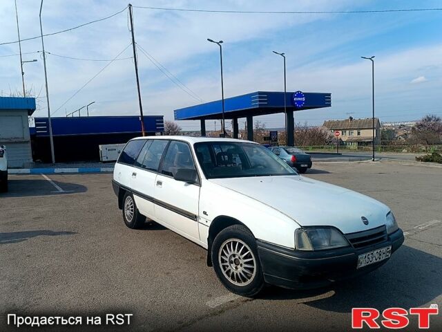 Опель Омега, объемом двигателя 20 л и пробегом 0 тыс. км за 910 $, фото 1 на Automoto.ua