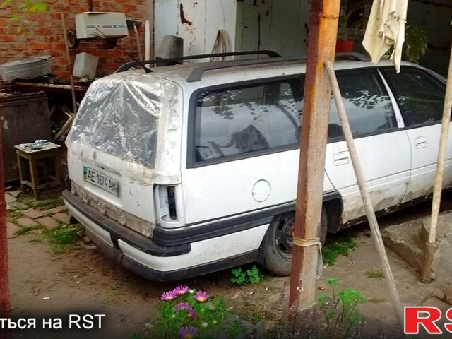 Опель Омега, об'ємом двигуна 2 л та пробігом 0 тис. км за 1200 $, фото 1 на Automoto.ua