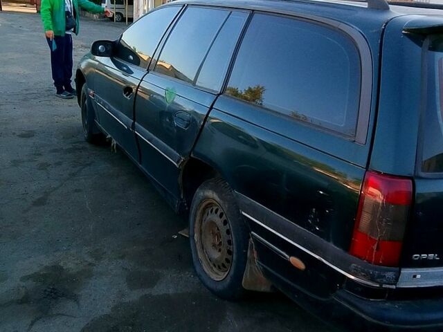 Опель Омега, объемом двигателя 2 л и пробегом 200 тыс. км за 700 $, фото 1 на Automoto.ua