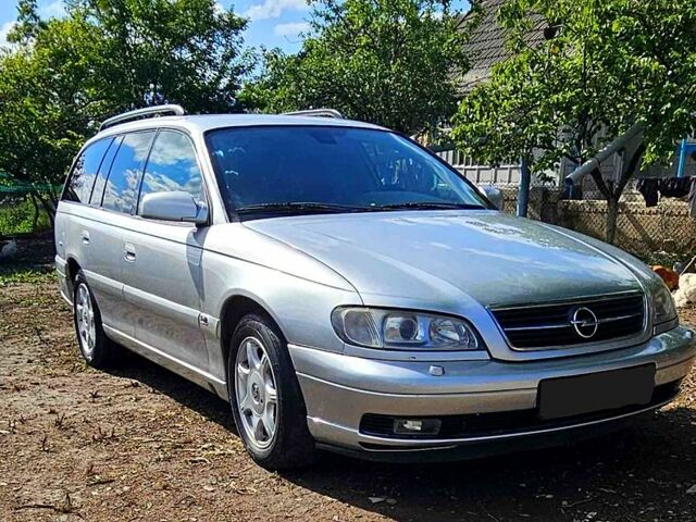 Опель Омега, объемом двигателя 2.5 л и пробегом 320 тыс. км за 3500 $, фото 1 на Automoto.ua