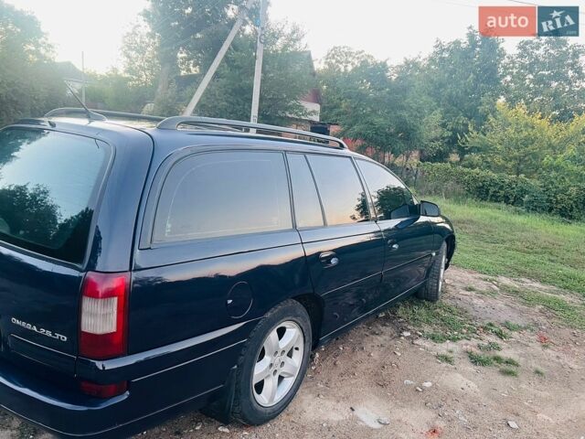 Опель Омега, объемом двигателя 2.2 л и пробегом 300 тыс. км за 2400 $, фото 1 на Automoto.ua