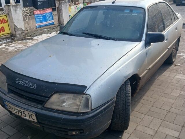 Серый Опель Омега, объемом двигателя 2 л и пробегом 2 тыс. км за 799 $, фото 1 на Automoto.ua