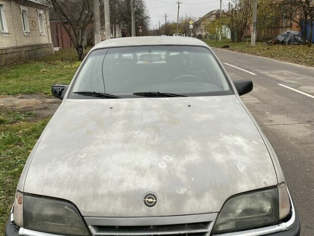 Сірий Опель Омега, об'ємом двигуна 2.6 л та пробігом 2 тис. км за 396 $, фото 1 на Automoto.ua