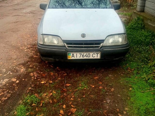 Серый Опель Омега, объемом двигателя 2 л и пробегом 360 тыс. км за 800 $, фото 1 на Automoto.ua