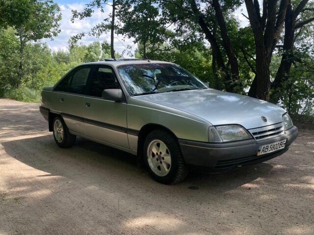Серый Опель Омега, объемом двигателя 2 л и пробегом 2 тыс. км за 1457 $, фото 1 на Automoto.ua