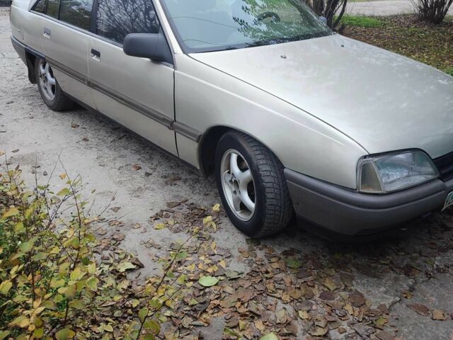 Серый Опель Омега, объемом двигателя 1.8 л и пробегом 184 тыс. км за 1192 $, фото 1 на Automoto.ua