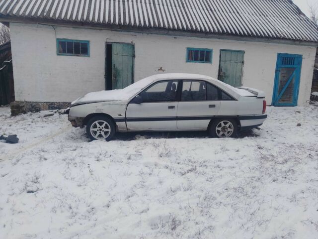 Сірий Опель Омега, об'ємом двигуна 0 л та пробігом 399 тис. км за 355 $, фото 1 на Automoto.ua