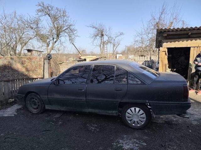 Сірий Опель Омега, об'ємом двигуна 2 л та пробігом 500 тис. км за 610 $, фото 1 на Automoto.ua