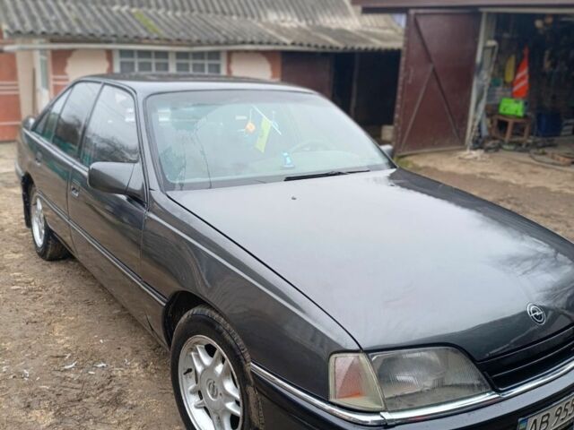 Сірий Опель Омега, об'ємом двигуна 2 л та пробігом 100 тис. км за 1300 $, фото 1 на Automoto.ua