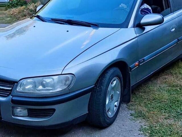 Сірий Опель Омега, об'ємом двигуна 3 л та пробігом 350 тис. км за 3200 $, фото 1 на Automoto.ua