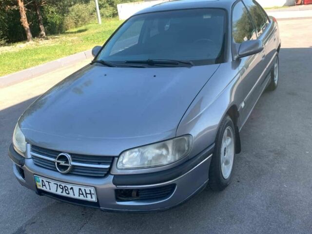 Серый Опель Омега, объемом двигателя 2 л и пробегом 300 тыс. км за 2000 $, фото 1 на Automoto.ua