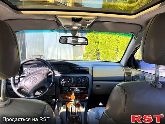 Серый Опель Омега, объемом двигателя 2.5 л и пробегом 0 тыс. км за 2250 $, фото 1 на Automoto.ua