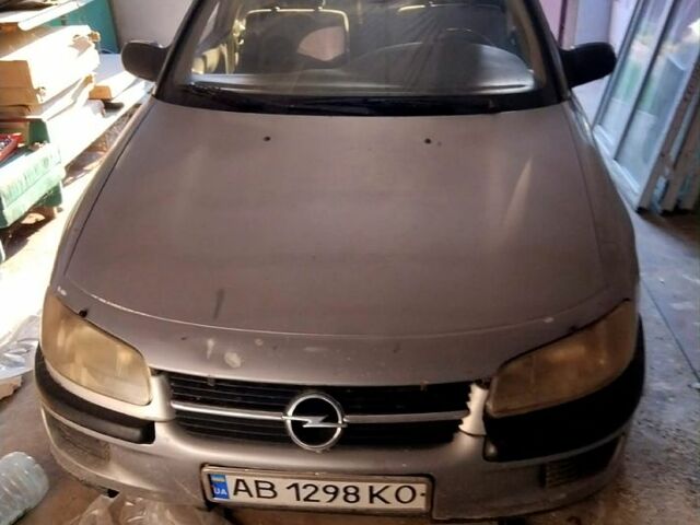 Серый Опель Омега, объемом двигателя 2 л и пробегом 0 тыс. км за 1400 $, фото 1 на Automoto.ua