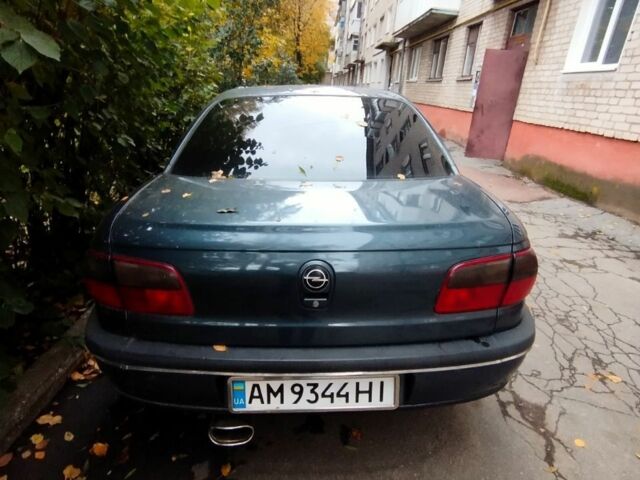 Сірий Опель Омега, об'ємом двигуна 3 л та пробігом 299 тис. км за 2800 $, фото 1 на Automoto.ua