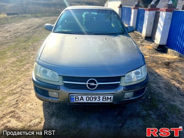 Сірий Опель Омега, об'ємом двигуна 2 л та пробігом 371 тис. км за 1200 $, фото 1 на Automoto.ua